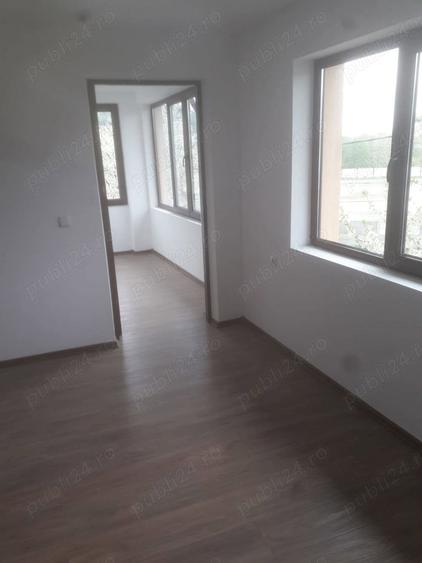 Vand vila cu 5 camere . - 1