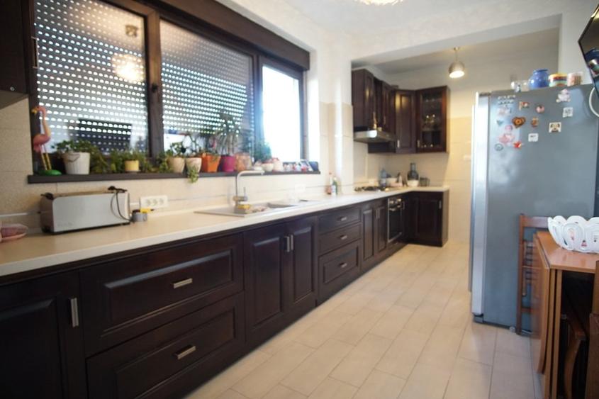 Andronache | Vila Deosebita la cheie | 2 corpuri |  Curte+parcare+ terasa+gratar - 9