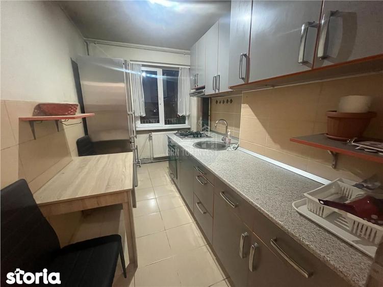 Apartament 2 camere si balcon zona Stefan cel Mare - 9