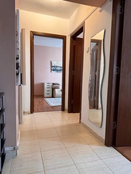 Proprietar, inchiriez apart 2 camere, decomandat,Berceni, Luica  1900 lei - 1