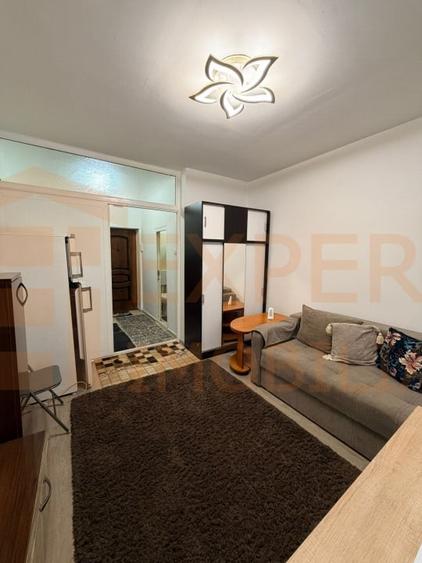 Garsoniera de inchiriat, in zona Abator - 2