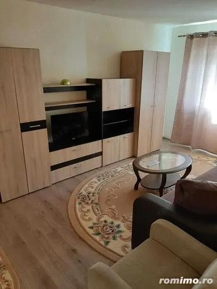 Garsoniera zona 1 Mai - 1