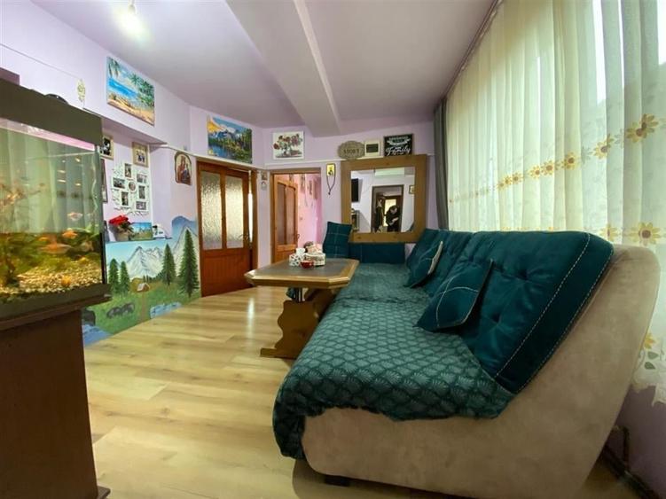 RECO  Casa in cartier Nufarul - 2