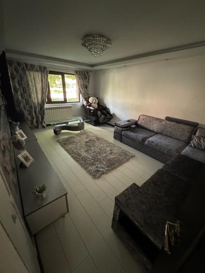 Apartament de vanzare - 3