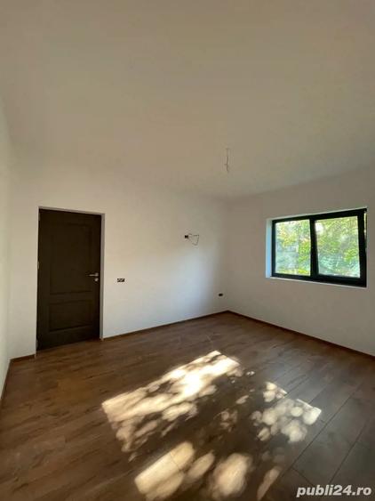 Vila de vanzare - 8