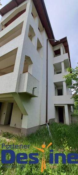 Vila , D+P+1+M+POD, 474 mp, Valea Lupului - 6