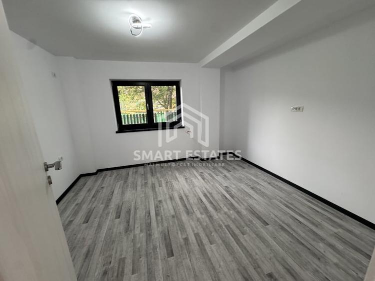 DE VANZARE VILA MALU DPART SPATIOASA GATA DE MUTARE - TEREN - 10