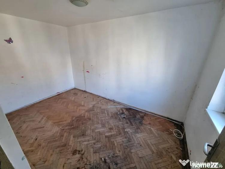 Apartament cu 2 camere semidecomandat în Tomis Nord
