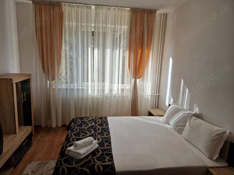 Garsoniera de vanzare tractorul renovata