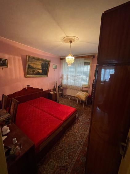 3 camere Mazepa 1 preț 86000 euro - 2