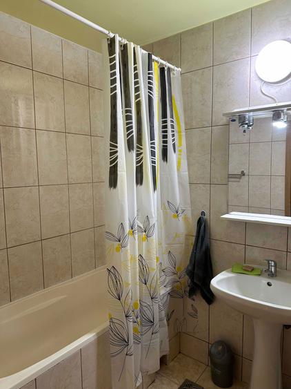 Inchiriez apartament 2 camere complet utilat si cu garaj subteran - 2