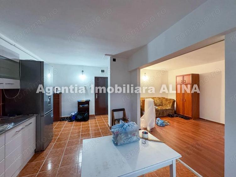 Ap. 2 camere in Deva, Bld. Decebal, 55 mp, decomandat, etaj 9. - 17