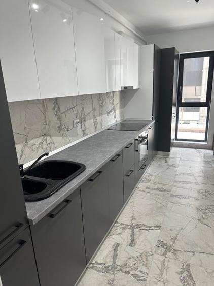 Apartament de vânzare cu 2 camere, loc de parcare subteran și boxa. - 6