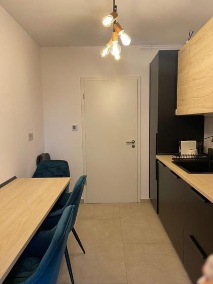 Centrul Civic - apartament 2 camere - balcon 12 mp - loc de parcare subteran - C - 3