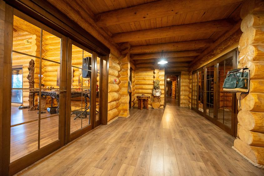 Proprietate Spectaculoasa - Sanctuar de liniste - Teren 4.7Ha - 1.000 MP - 0% - 14