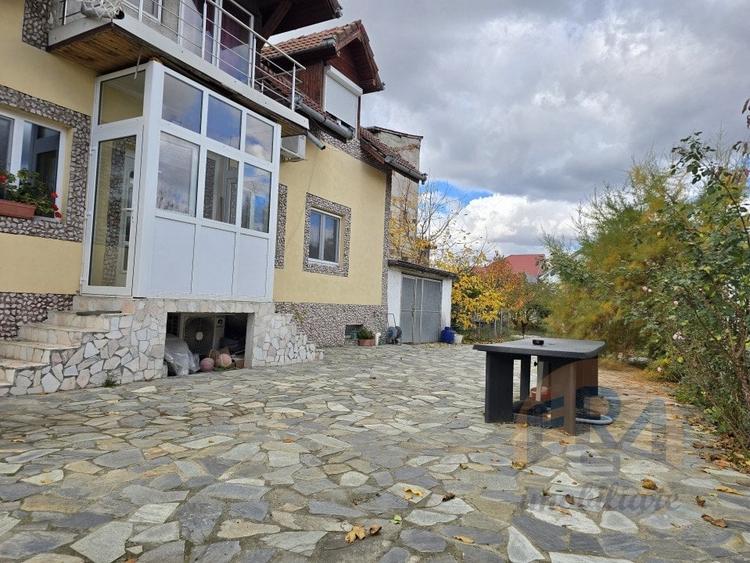 Oportunitate – Doua Case+Teren semicentral-str. Octavian Goga - 1