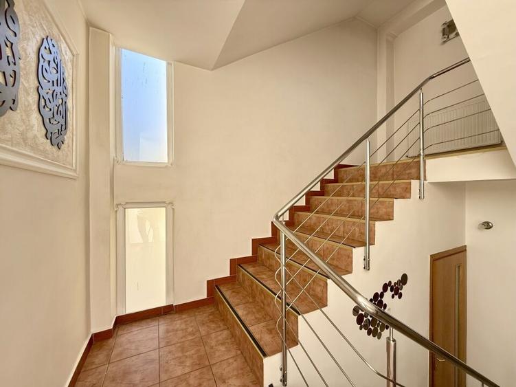 Vila P+2, construita in 2010 | Andronache, Sector 2 - 16