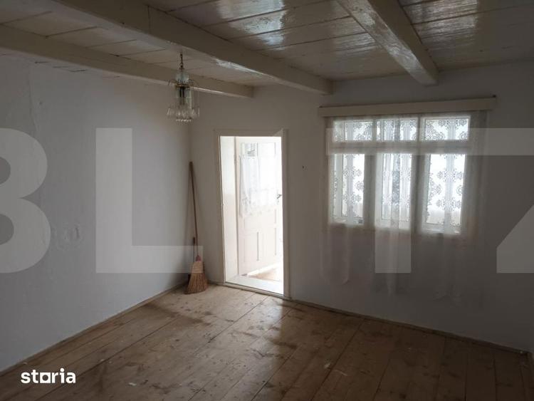 Casa + 2.700 mp teren in Leorda - La strada principala - 17km Botosani - 5