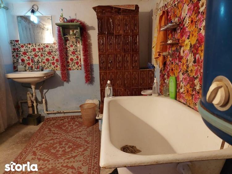 Vand casa de locuit si teren 4000 mp - 7