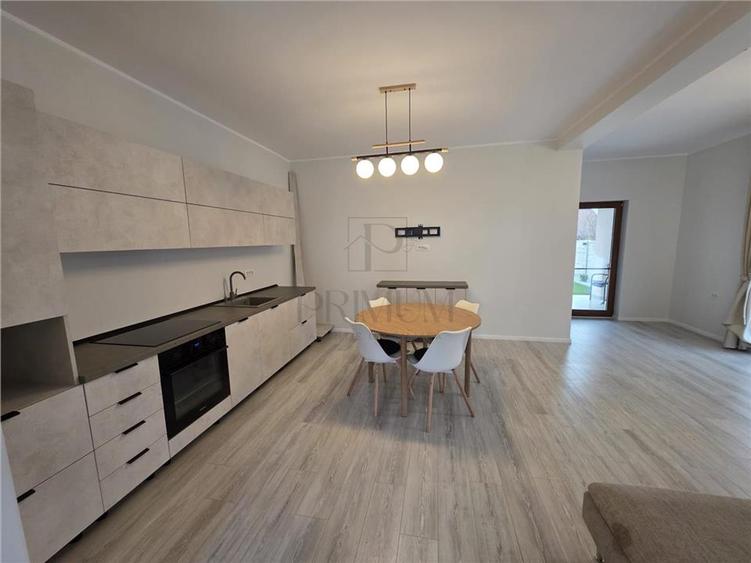 Duplex separat prin baie -  complet mobilata - toate utilitatile. - 7