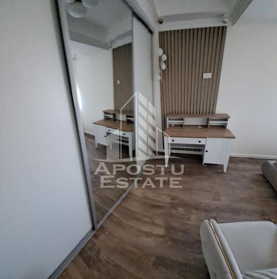 Penthouse de lux,cu 3 camere,terasa 70 mp,nou,Calea Lipovei - 15