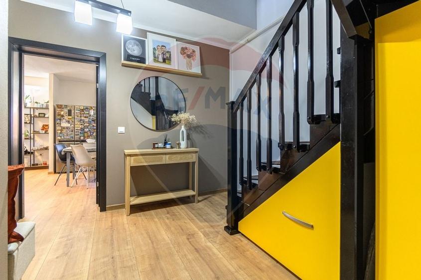 COMISION 0%| DE VANZARE| 3 CAMERE+MANSARDA AMENAJATA| LOC DE PARCARE| - 24