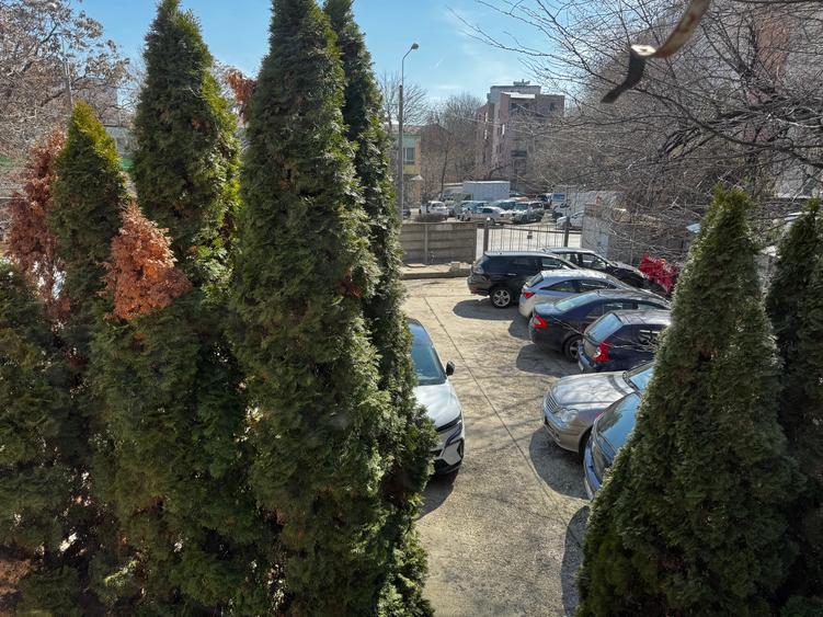 Teren perfect pentru constructie bloc.Comision zero - 3