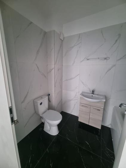 2 camere, langa metrou, mutare imediata - 10