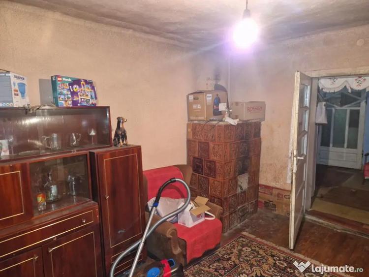Casa veche cu teren generos sat Mogo?e?ti, com. Satu - 4