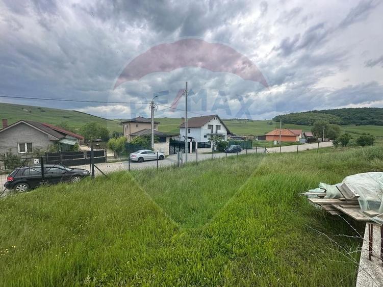 916mp, Dezmir, zona aerisita, urbanism, comision 0 - 1