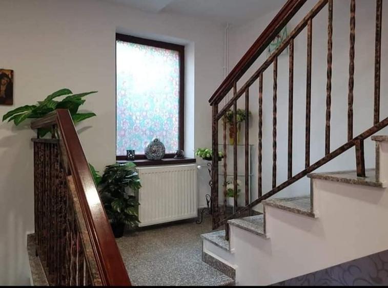 Triplex cod 160434 tel 0731226666 - 7