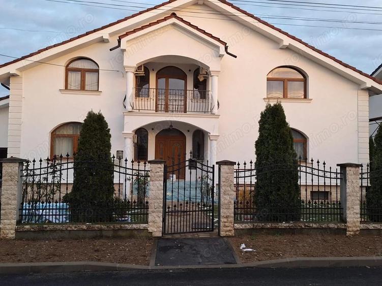 BRASADAS vinde casa individuala 8 cam teren 10 ari Unirii. - 3