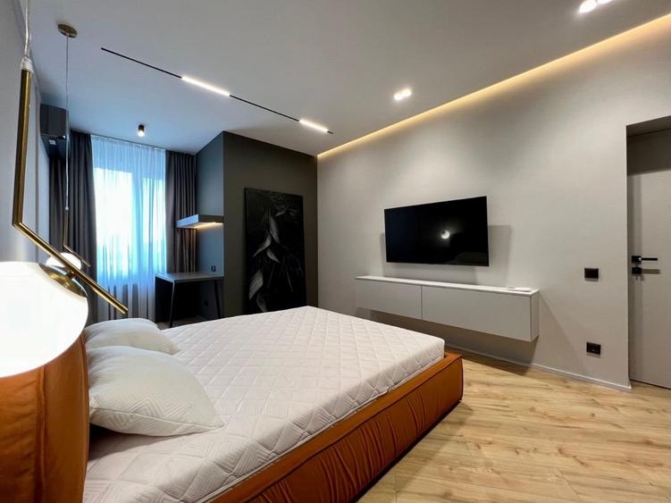 | Herastrau | 3 camere | 120 mp | - 1