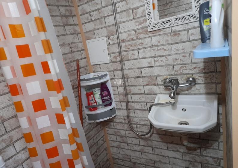 Ofer inchiriere garsoniera ultracentral parter Pitesti Ofer inchiriere garsoniera ultracentral parter Pitesti