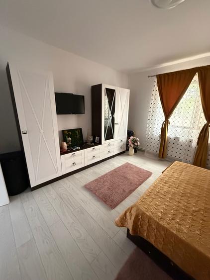 Casa de vanzare parter + mansarda - 3