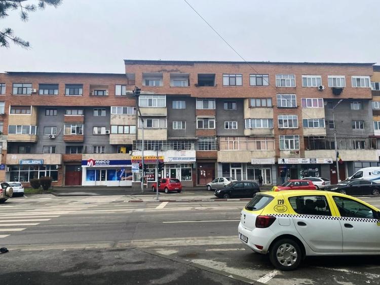 Apartament 4 camere Tg. Jiu - 2