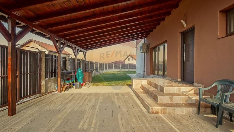 Comision 0 – Casă modernă, complet mobilată, Hărman - 24