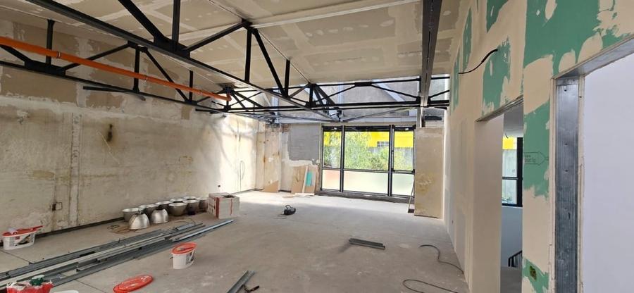 Birouri pe Platforma Roman in vecinatatea Cargus, Curtea de Apel - 3