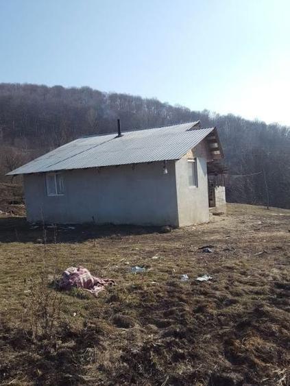 Teren de vinzare. In satul Rusavatul. - 2