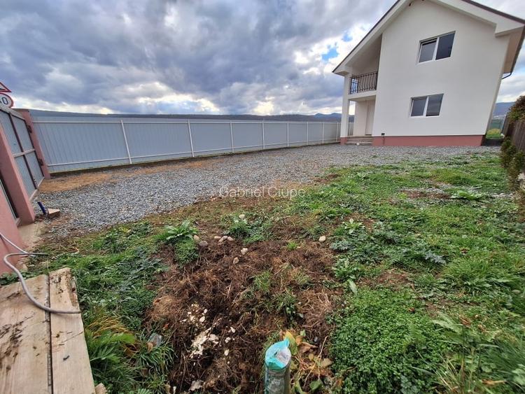 Casa individuala, 5 camere, teren 500 mp, zona centrala Gilau