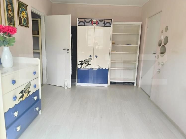 Apartament cu 2 camere semidecomandat, mobilat în Florilor