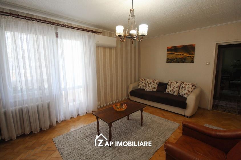 Apartament cu 2 camere decomandat, mobilat în Tudor