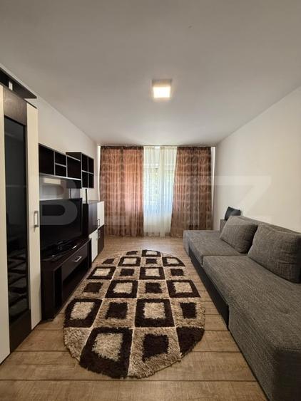 Apartament cu 2 camere decomandat, mobilat în Micro 21