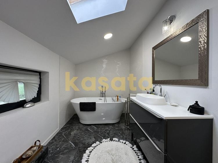 Casă individuală cu 4 camere cu Piscina în Găneasa