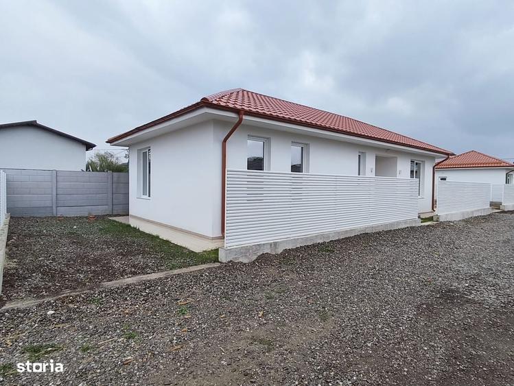 Casă cu 3 camere cu Teren 330 Mp în Samurcași
