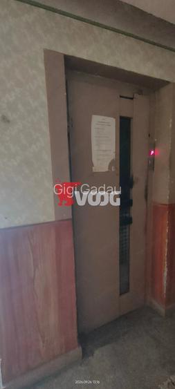 Apartament 3 camere Dacia de vanzare