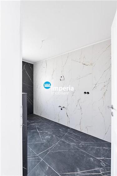 Duplex cu 4 camere cu Canalizare în Valea Ursului