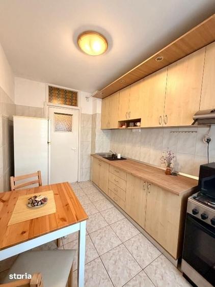 Apartament cu 2 camere decomandat în Grivița
