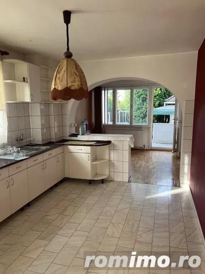 Casă cu 4 camere cu Teren 800 Mp în Sântana de Mureș