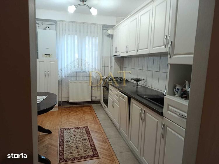 Apartament 3 camere | decomandate | parcare | zona. Dorobantilor - 1